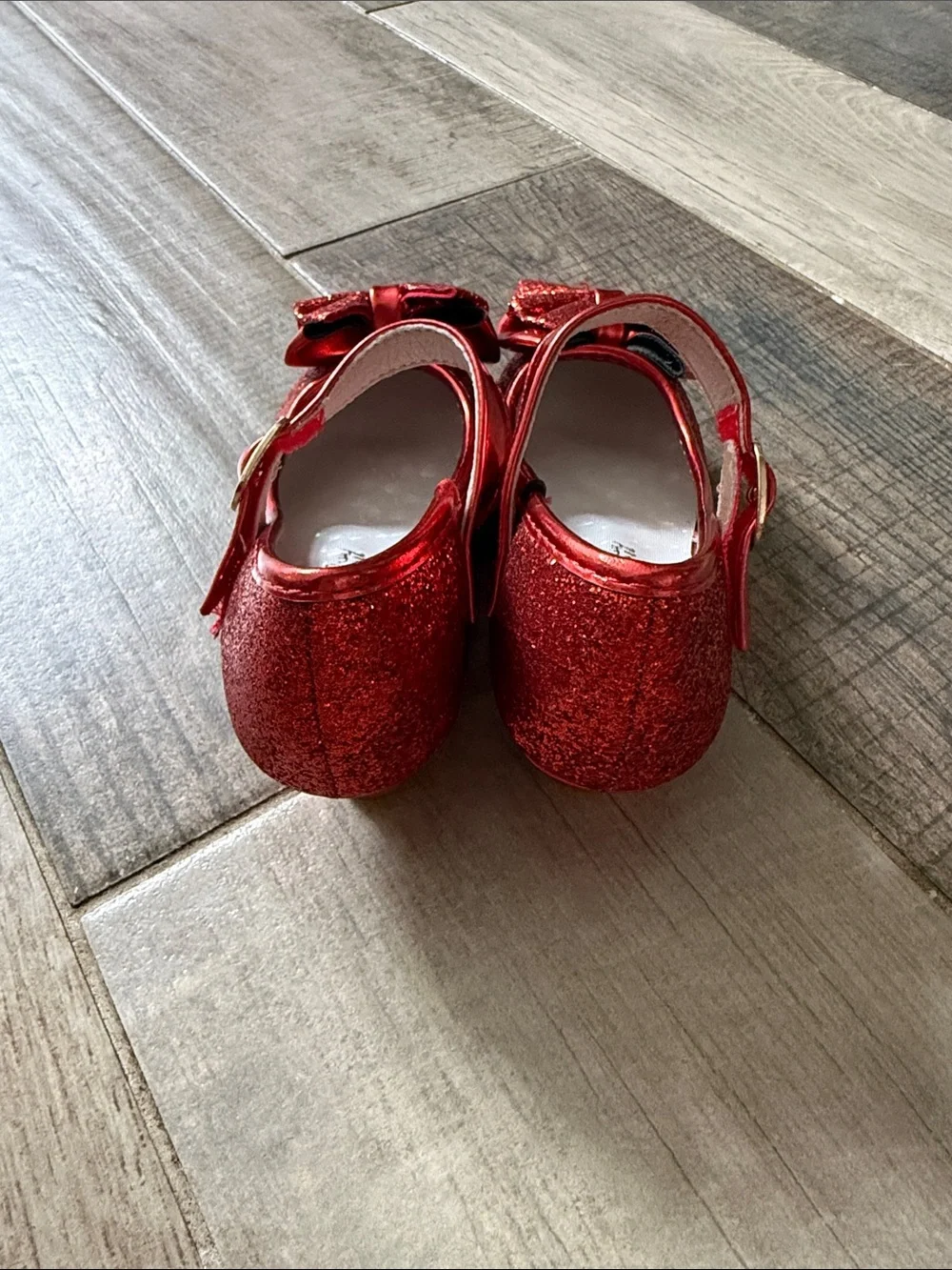 Girls Sparkle ruby Red Mary Jane Shoes with Bow